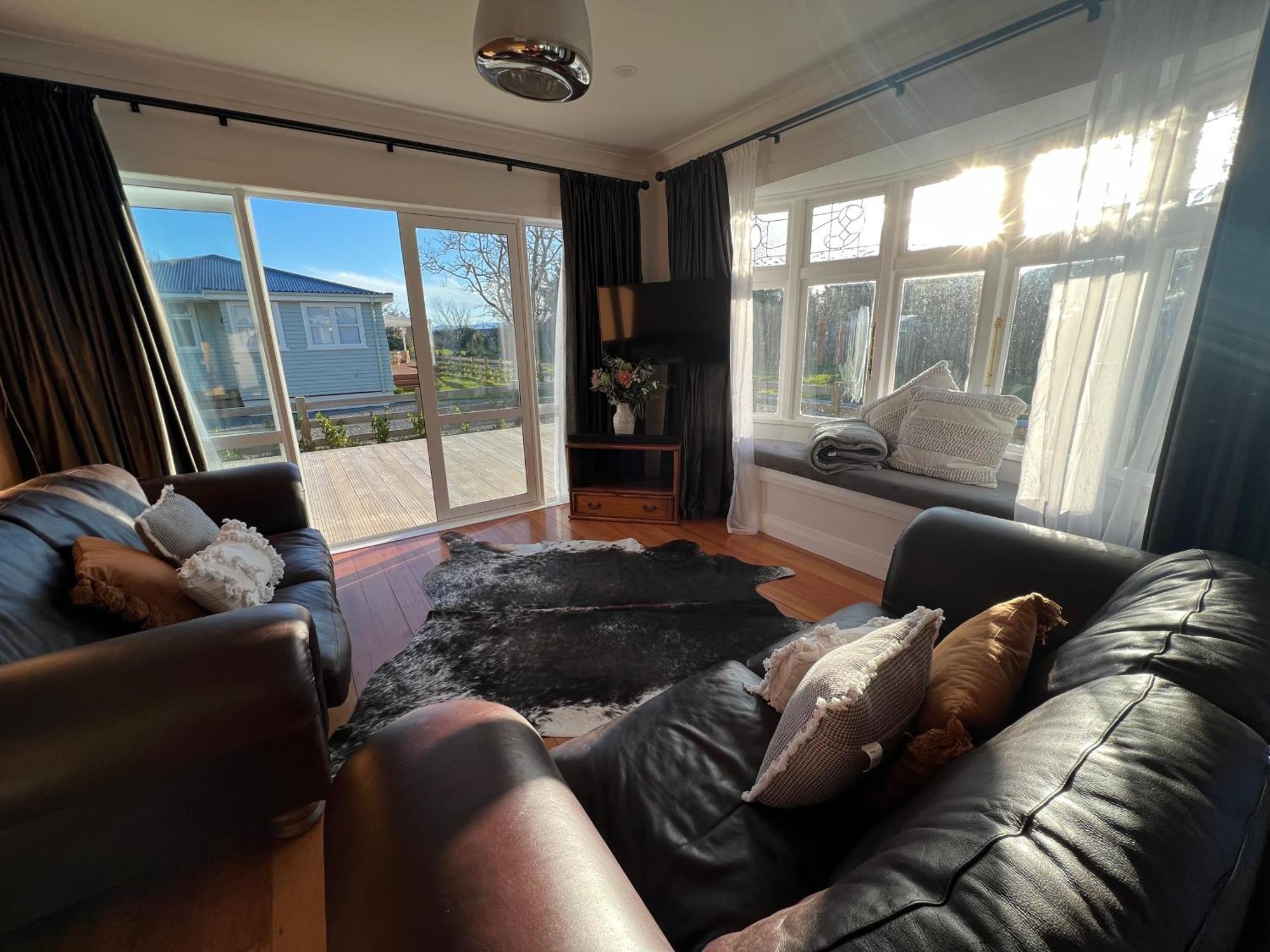 Pinot Villas Martinborough Buitenkant foto