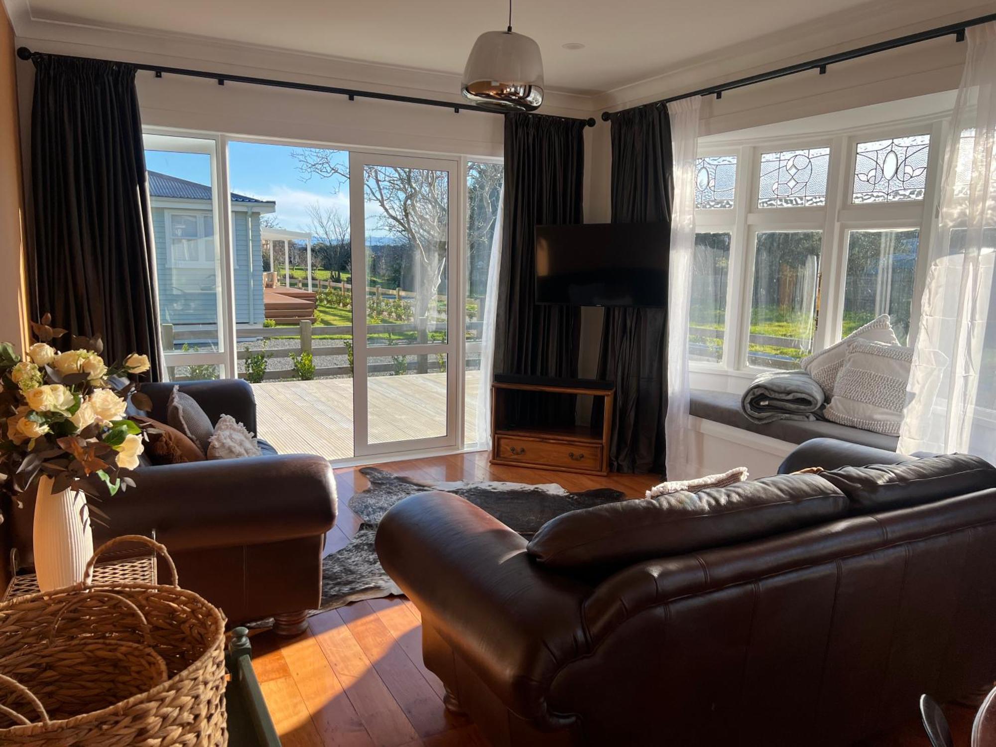 Pinot Villas Martinborough Buitenkant foto