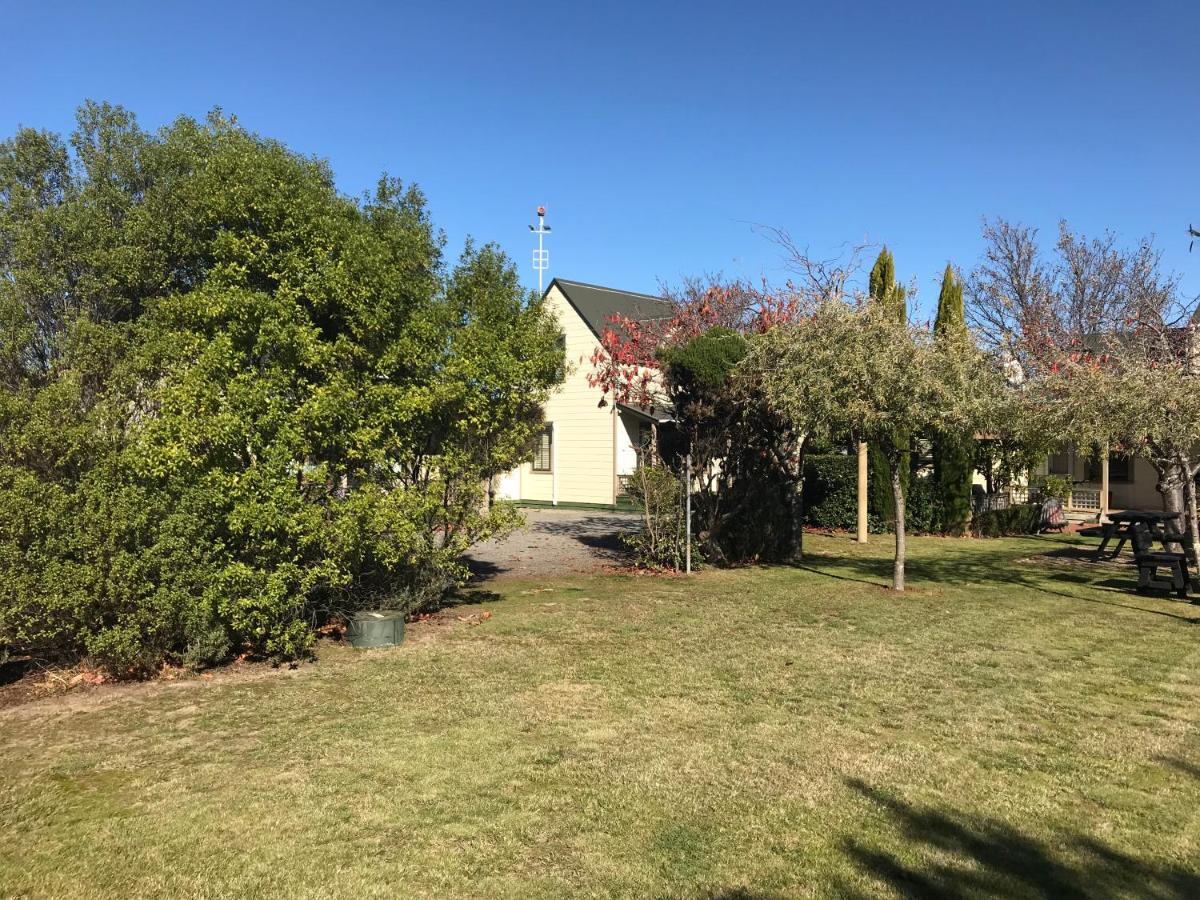 Pinot Villas Martinborough Buitenkant foto
